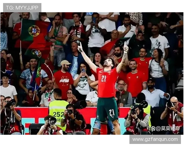 内维斯：与 C 罗梅西过招是荣耀，但巴黎的胜利才是终极目标